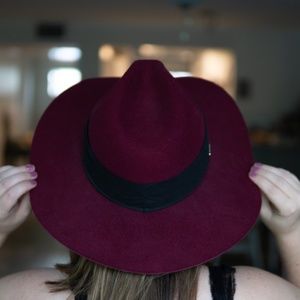 Abercrombie & Fitch Felt Fedora, in Burgundy